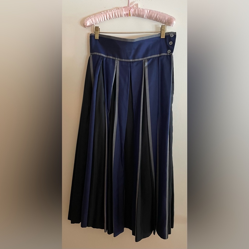 Rare Vintage Perry Ellis Silk Pleated Skirt